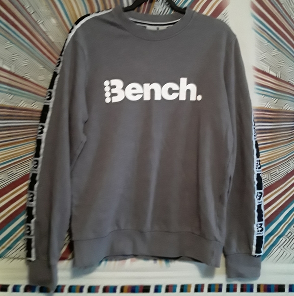 Bench Men's/Unisex Medium Grey Black and White Crewneck Sweater - Picture 6 of 16